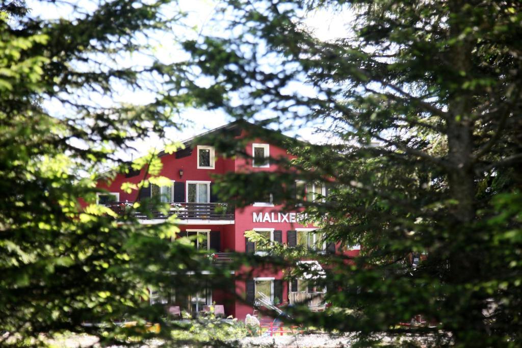Malixerhof Hotel Exterior photo